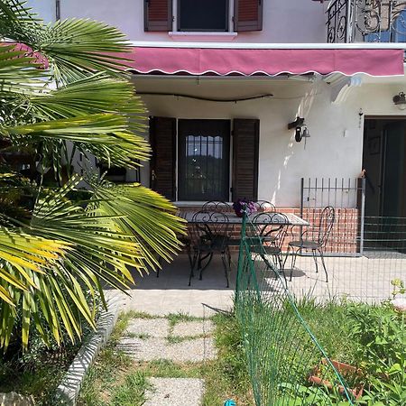 B&B Cascina Dei Levrieri Capriglio Exterior photo