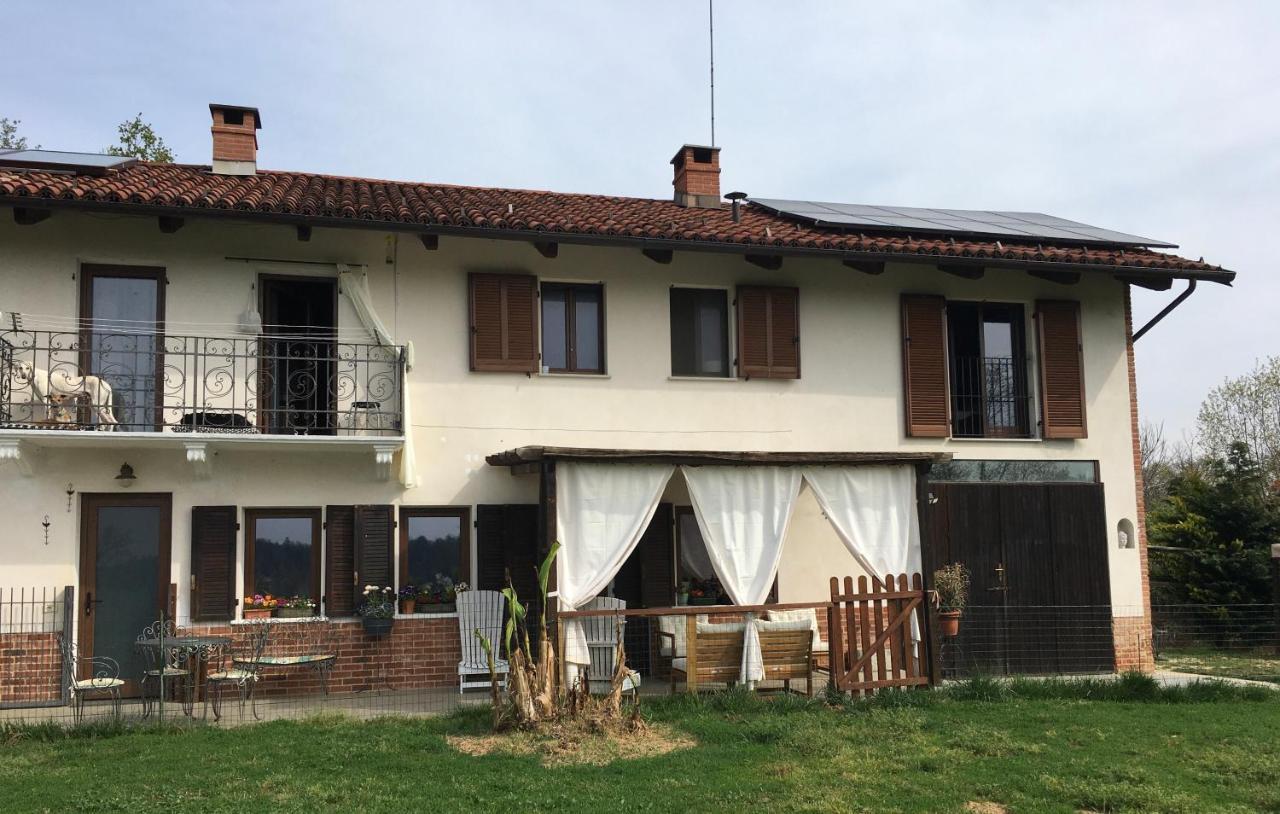 B&B Cascina Dei Levrieri Capriglio Exterior photo