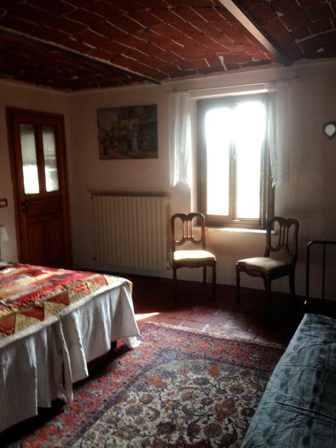 B&B Cascina Dei Levrieri Capriglio Exterior photo